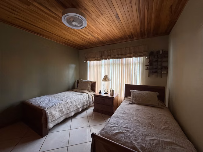 VENTA DE CASA EN SAN RAMÓN DE ALAJUELA  - Imagen 8