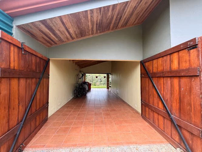 VENTA DE CASA EN SAN RAMÓN DE ALAJUELA  - Imagen 13