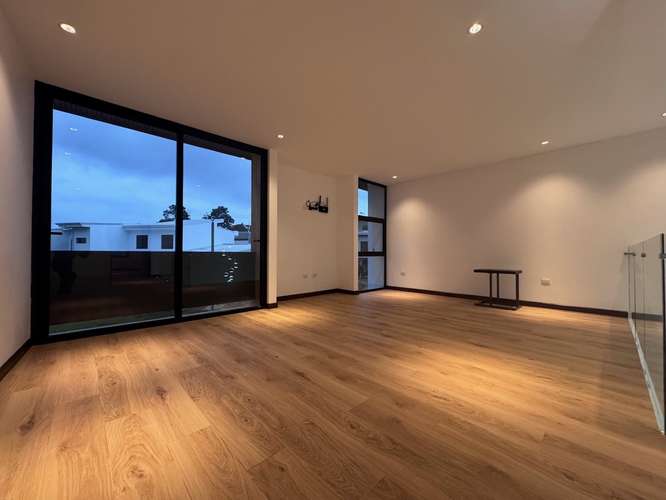 Venta de casa nueva 100% Separada con Vista en Condominio Hacienda Peraz - Imagen 7