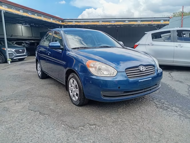 Hyundai accent  - Imagen 3