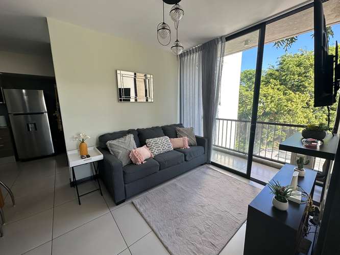 ALQUILER DE HERMOSO APARTAMENTO FULL AMUEBLADO - Imagen 5