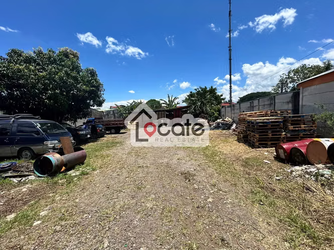 Lote plano en venta en Santa Ana, Río Oro - Imagen 2