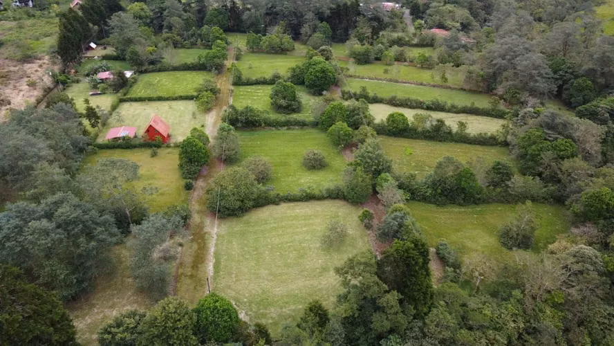 Quintas en Los Bajos del Toro | Naturaleza, Río y Clima Fresco