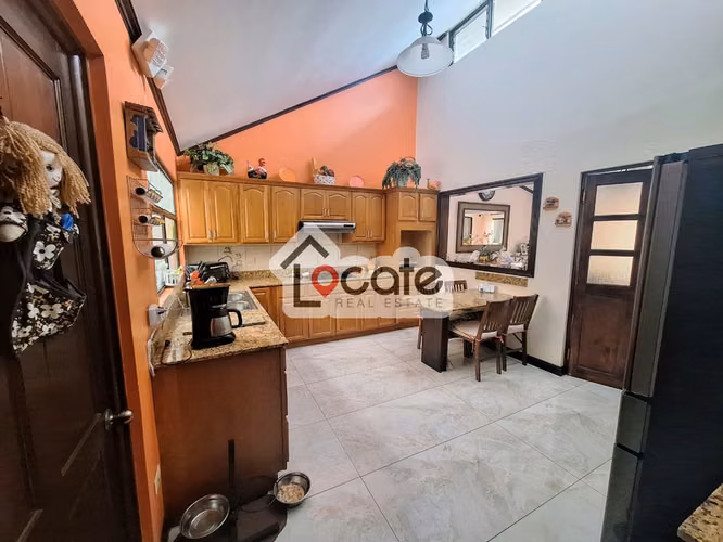 Venta de casa, Condominio Altos del Horizonte, Escazú - Imagen 5