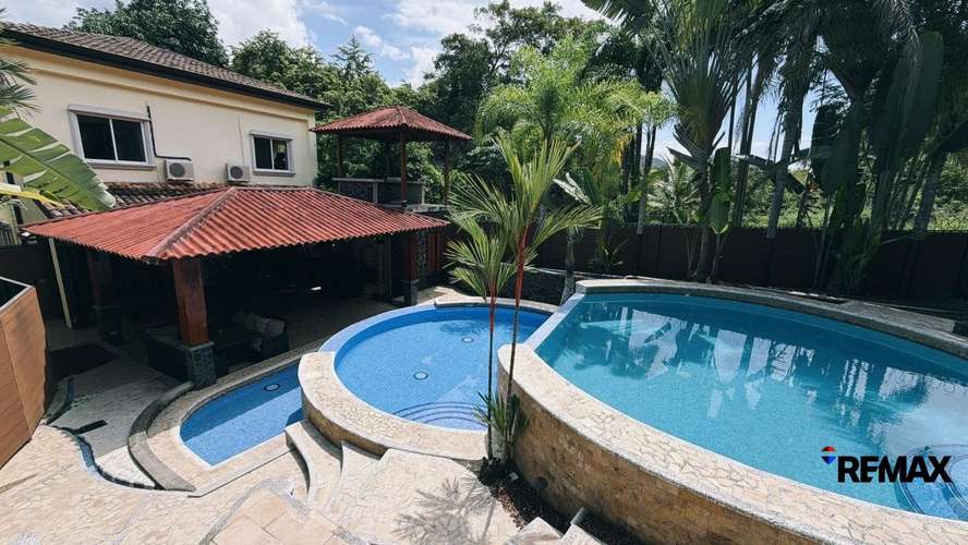 Hogar Tranquilo Cerca de Playa Jacó - Imagen 18