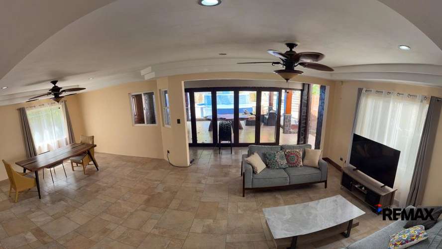 Hogar Tranquilo Cerca de Playa Jacó - Imagen 5