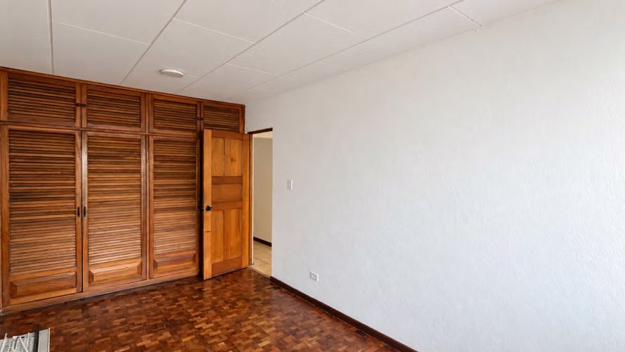 Alquiler | Casa con excelente ubicación en Freses de Curridabat - Imagen 12