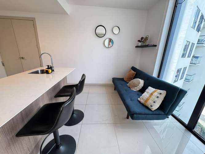OPORTUNIDAD Apartamento amueblado de 1 habitación, piso 7.