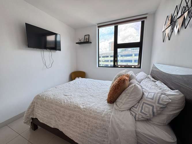 OPORTUNIDAD Apartamento amueblado de 1 habitación, piso 7.