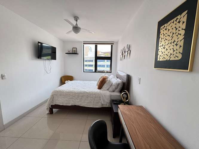 OPORTUNIDAD Apartamento amueblado de 1 habitación, piso 7.