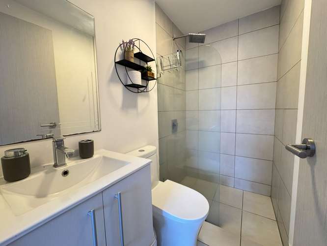 OPORTUNIDAD Apartamento amueblado de 1 habitación, piso 7.
