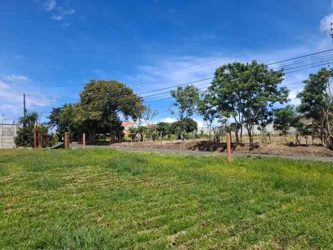 Espectacular lote completamente plano a la venta en Los Ángeles, Santo Domingo. - Imagen 3