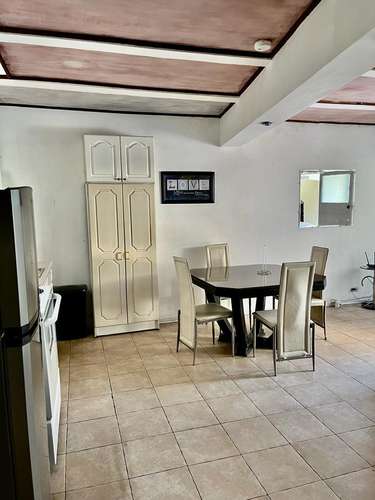 APARTMENT ONE BEDROOM WITH BRICKS IN BARRIO ESCALANTE COMPLETELY EQUIPPED BEST LOCATION - Imagen 5