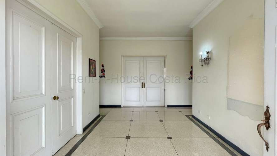 Lote Comercial en Barrio Escalante de 958 m², 30 m de Frente - Imagen 5