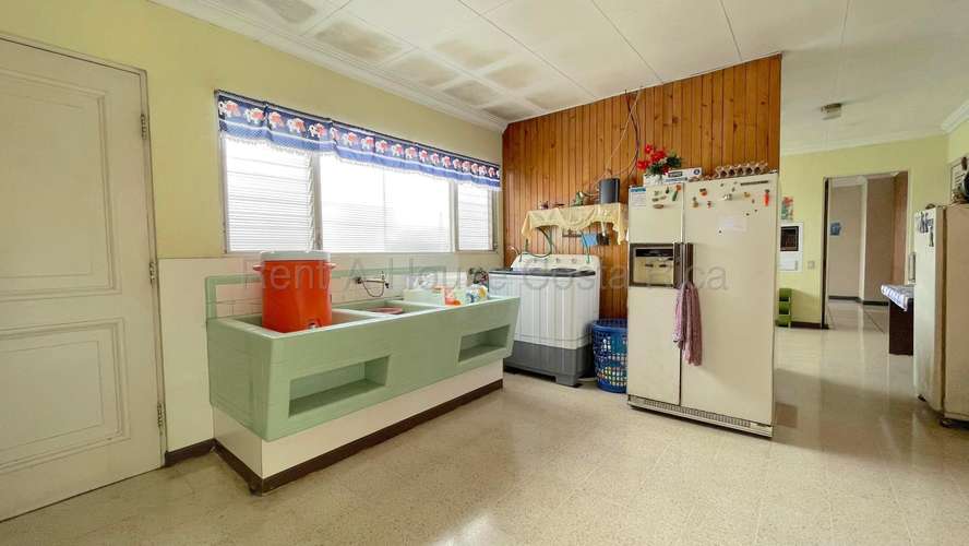 Lote Comercial en Barrio Escalante de 958 m², 30 m de Frente - Imagen 10