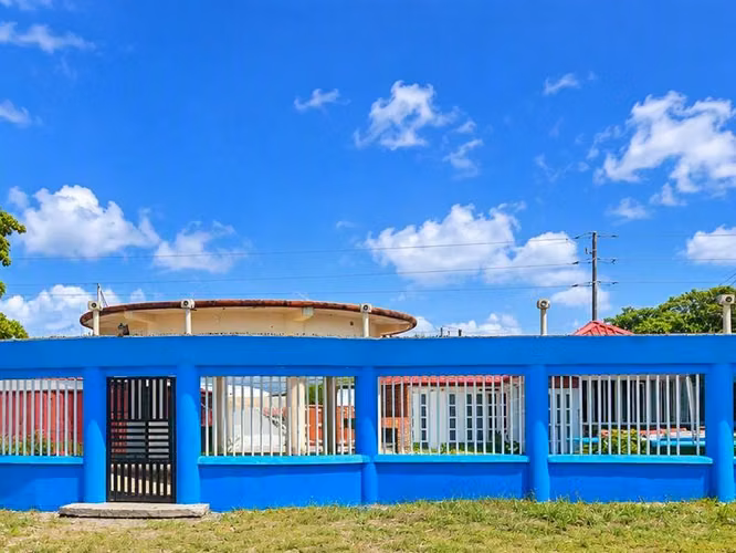 Se Vende Propiedad Titulada Frente al Mar en Puntarenas 850m2 terreno esquinero - Imagen 5