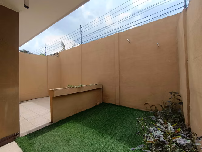 Venta de casa en condominio en Santa Ana centro - Imagen 3
