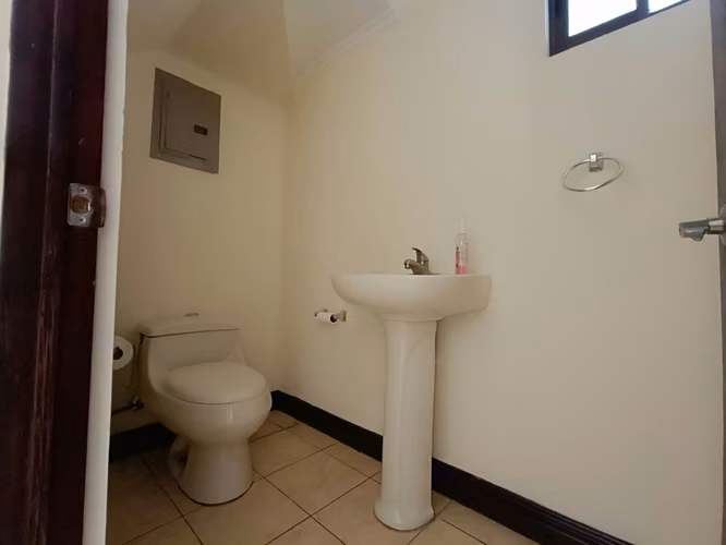 Venta de casa en condominio en Santa Ana centro - Imagen 13