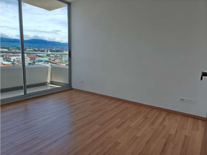 VENTA DE APARTAMENTO, HEREDIA, ULLOA, CONDOMINIO BELLAVISTA - Imagen 3
