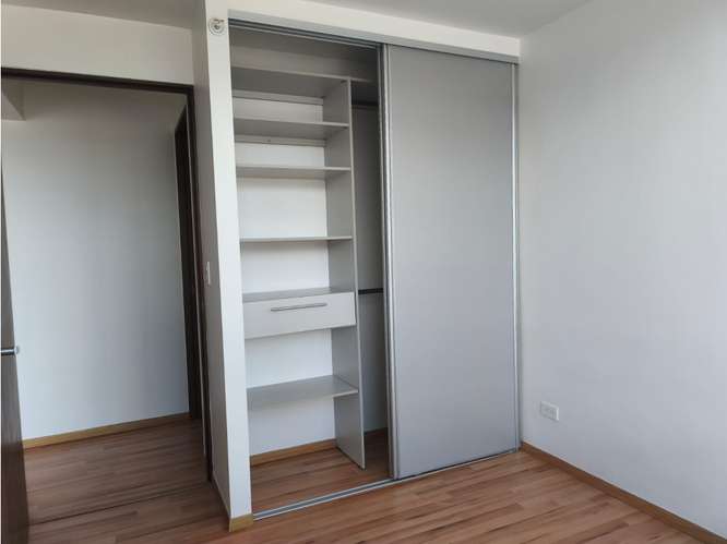 VENTA DE APARTAMENTO, HEREDIA, ULLOA, CONDOMINIO BELLAVISTA - Imagen 12