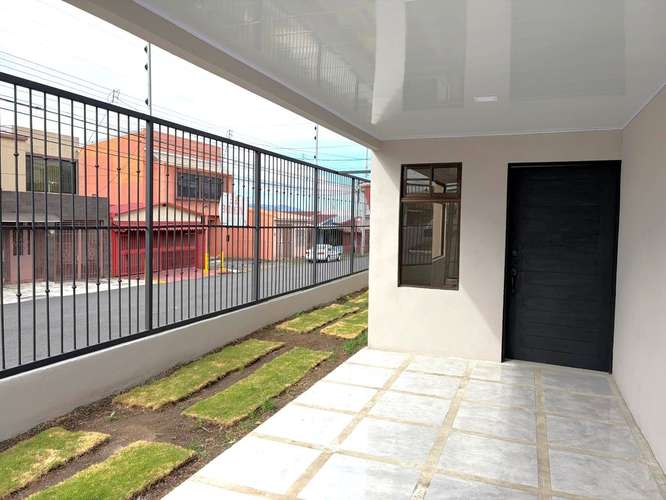 Casa en Venta a Estrenar en San Juan de Tibas con Acabados Premium y Uso Comercial - Imagen 20