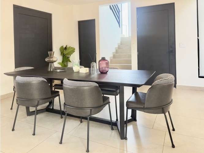 Moderna casa esquinera en Bello Horizonte (2 habitaciones + oficina) - Imagen 7