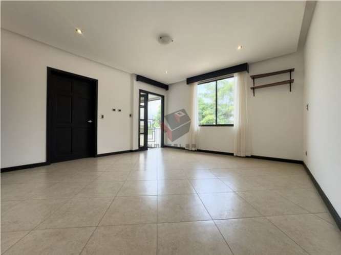 Alquiler Casa Con Estilo Mediterraneo En Condominio Pozos de Santa Ana - Imagen 16