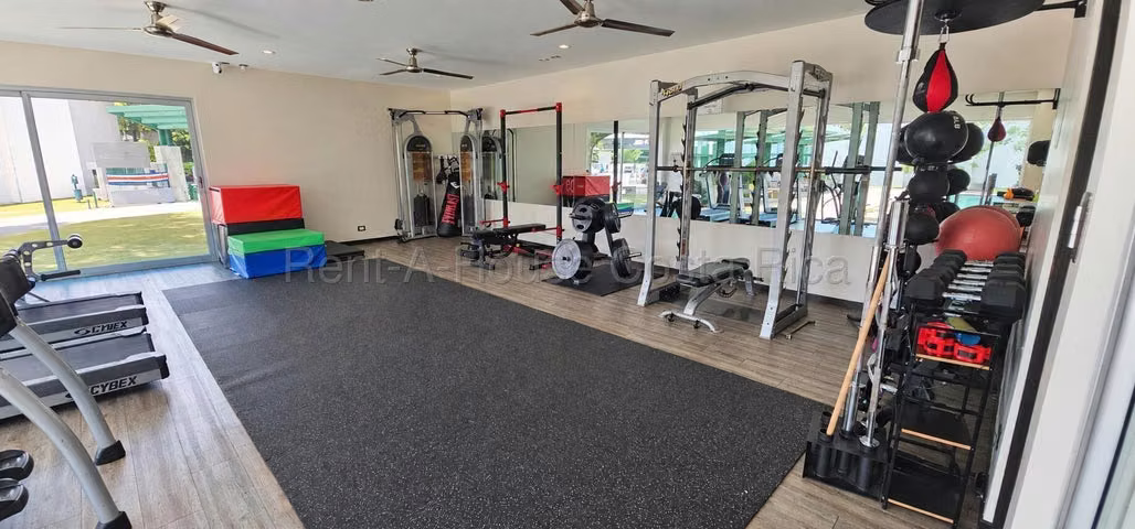 Alquiler de Hermoso Townhouse Moderno AMUEBLADO en Pozos de Santa Ana RZ - Imagen 10