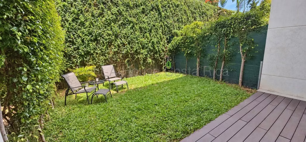 Alquiler de Hermoso Townhouse Moderno AMUEBLADO en Pozos de Santa Ana RZ - Imagen 13
