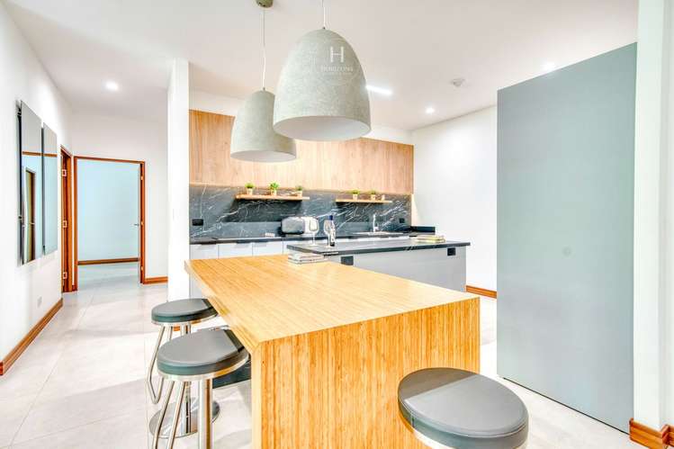 Apartamento de Lujo a Estrenar Condominio Roble Sabana, Santa Ana nja1324 - Imagen 6