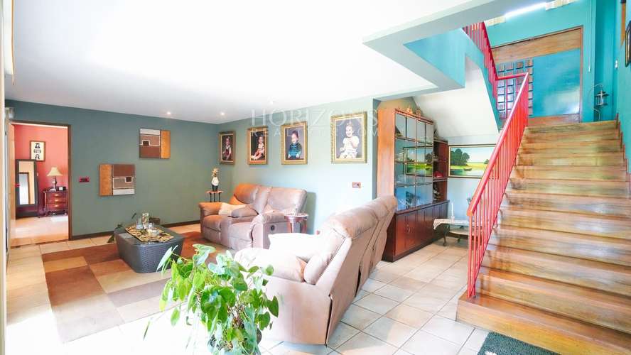 Se Vende Casa con Amplio Jardin en Residencial Sierras de La Union Vista a las Montañas nja1281 - Imagen 10