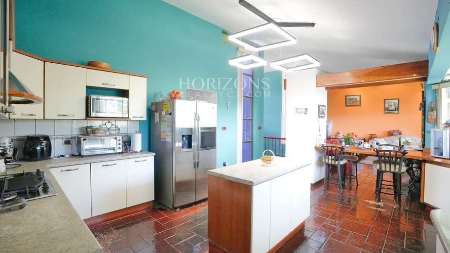 Se Vende Casa con Amplio Jardin en Residencial Sierras de La Union Vista a las Montañas nja1281 - Imagen 8