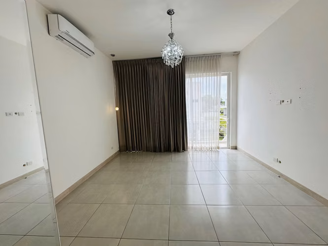 ALQUILER DE AMPLIA CASA EN CONDOMINIO LA ARBOLEDA - Imagen 9