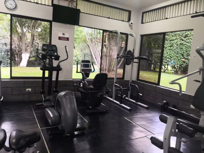 Apartamento en venta en Santa Ana centro, 2 habitaciones + bodega - Imagen 15