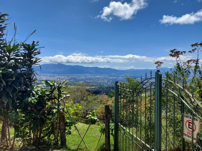 Venta de lote residencial de Montaña en San José de la Montaña - Imagen 2