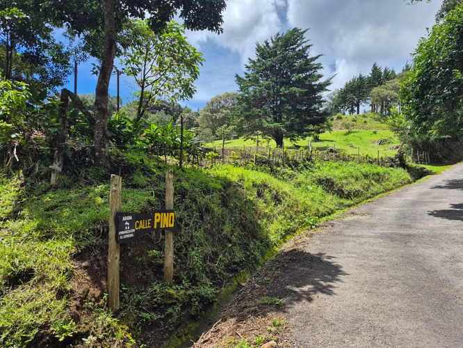 Venta de lote residencial en San José de la Montaña