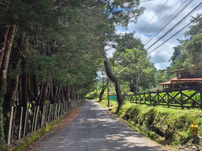 Venta de lote residencial en San José de la Montaña - Imagen 15