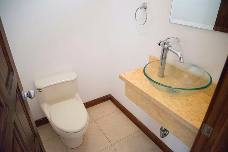 Jardín - Jaboncillo - Amplia - 322 m2 de terreno - Imagen 8