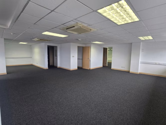 Alquiler de oficina en Centro Colón | 507 m² en piso 11 - Imagen 2