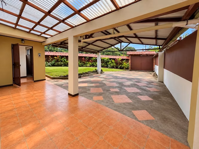 Alquiler de casa independiente y de una planta con apartamento en San Luis de Santo Domingo, Heredia. - Imagen 19