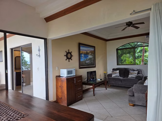 Apartamento en alquiler amueblado en Punta Leona- Puntarenas  - Imagen 2