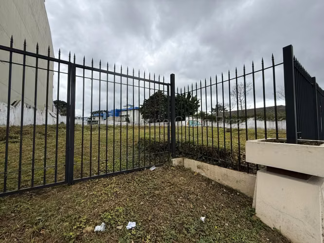 Lote doble frente San Pedro - Imagen 3