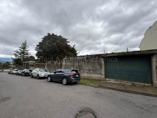 Lote doble frente San Pedro - Imagen 2