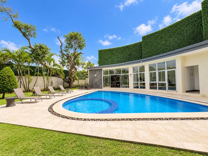 Casa en alquiler en Condominio Los Álamos | Cerca de Sabanilla | 630.000 - Imagen 20