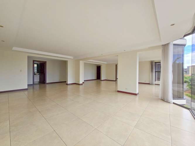 LUJOSO APARTAMENTO DE 315 M2 EN BELLO HORIZONTE ESCAZU