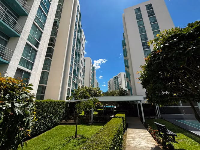 Alquiler Bambú Eco Urbano | 2 hab + 2 parqueos | 525.000