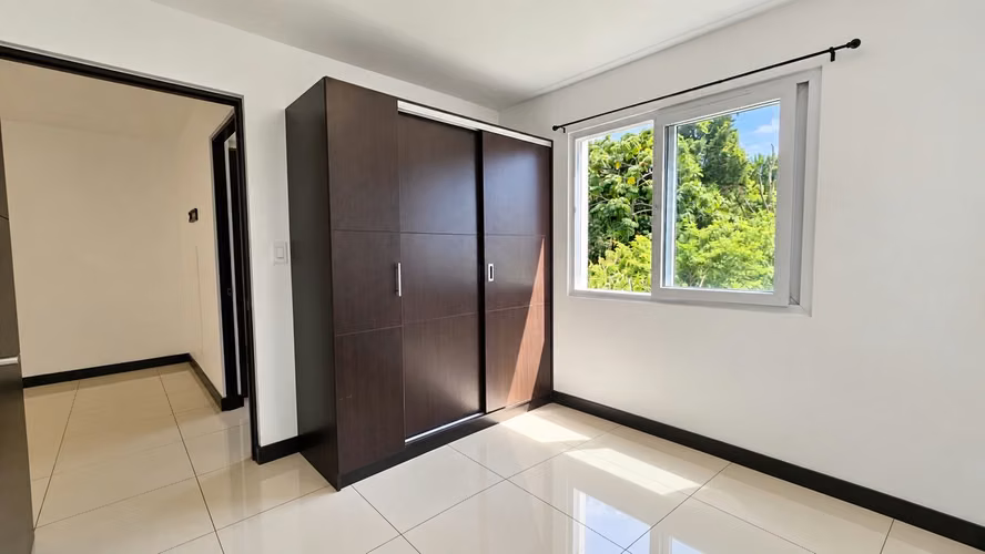 Alquiler Porto Alto Zapote | 2 hab + parqueo | 365.000