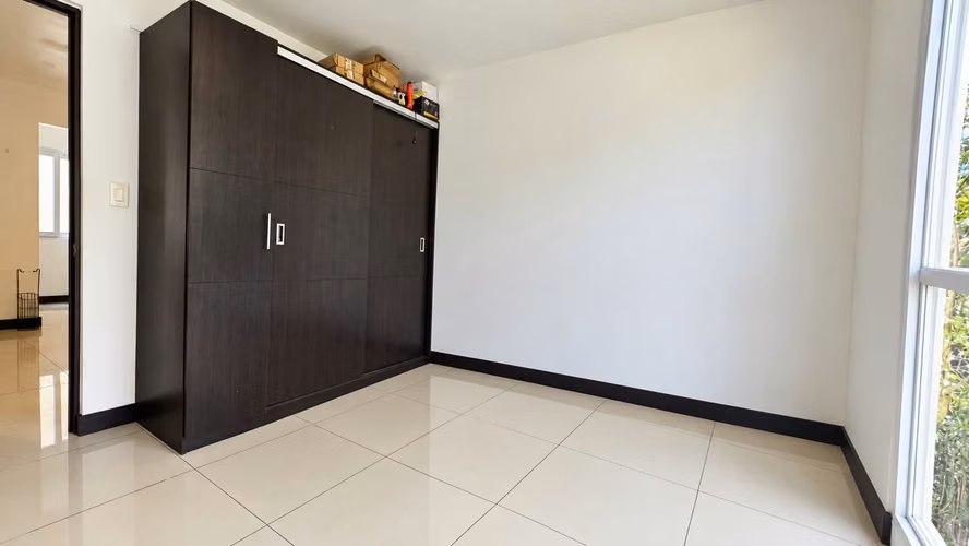 Alquiler Porto Alto Zapote | 2 hab + parqueo | 365.000