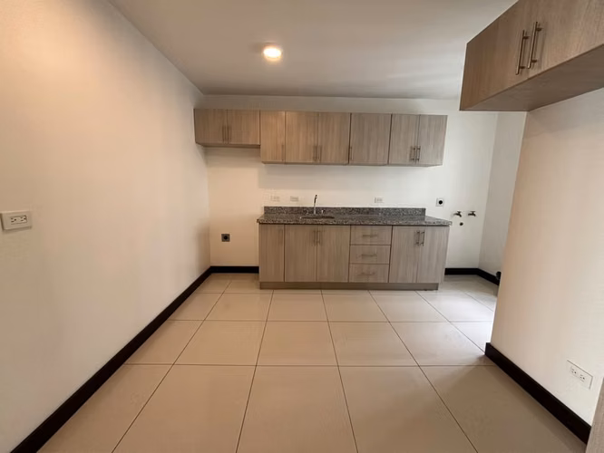 Rental in Zapote - 124; 2 hab + parking - 124; 365,000