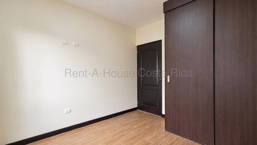   Casa en Venta en Condominio Puerta del Sol, Cartago - Imagen 8